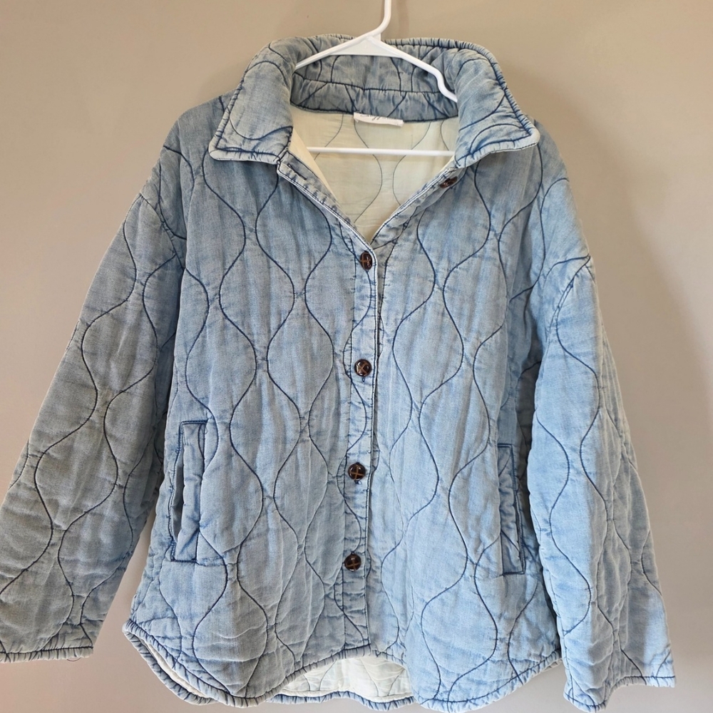 Carly Jean Los Angeles Light Blue Quilted Jacket